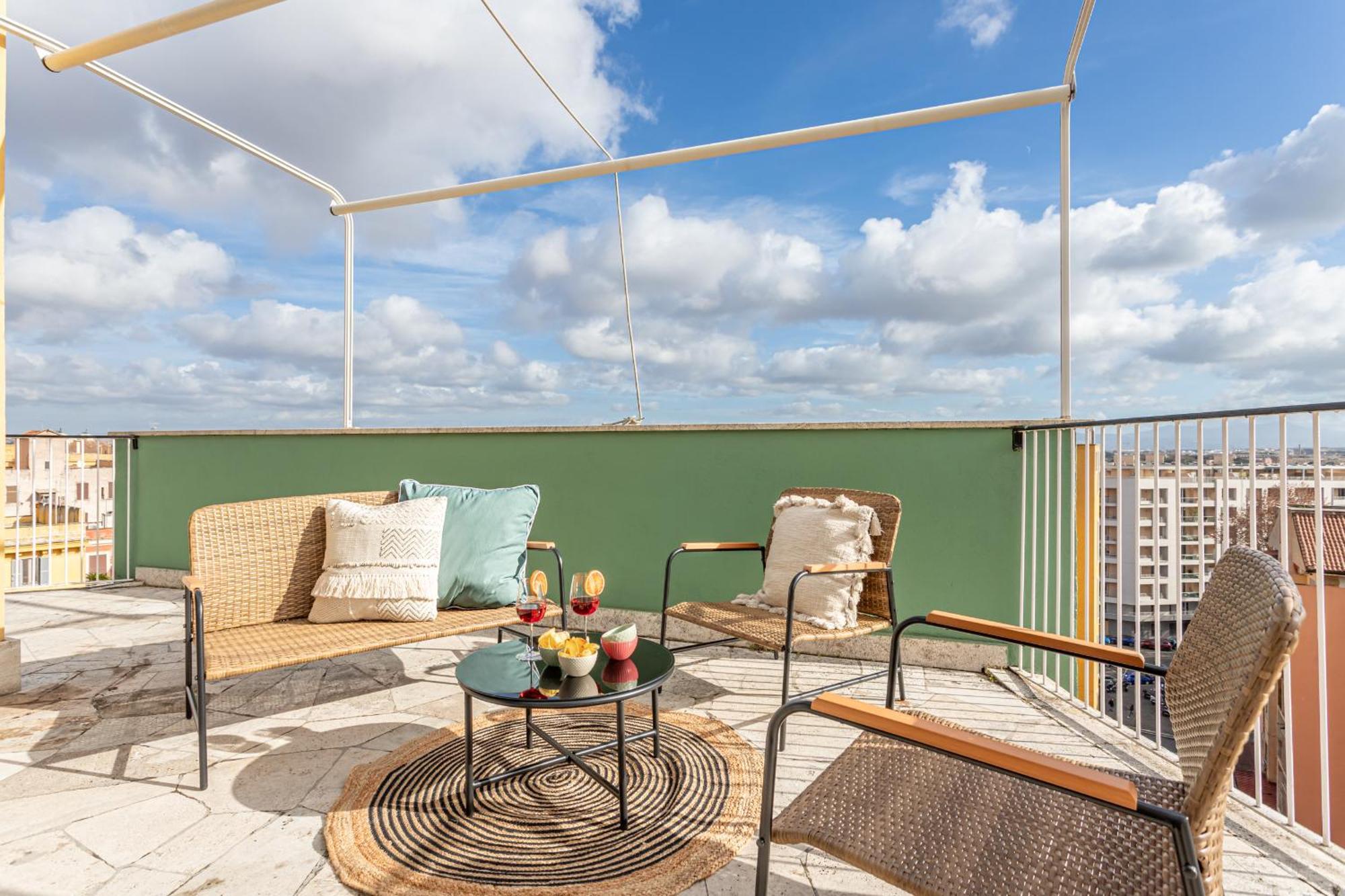 Apartment Viola Penthouse With Panoramic View Rome
